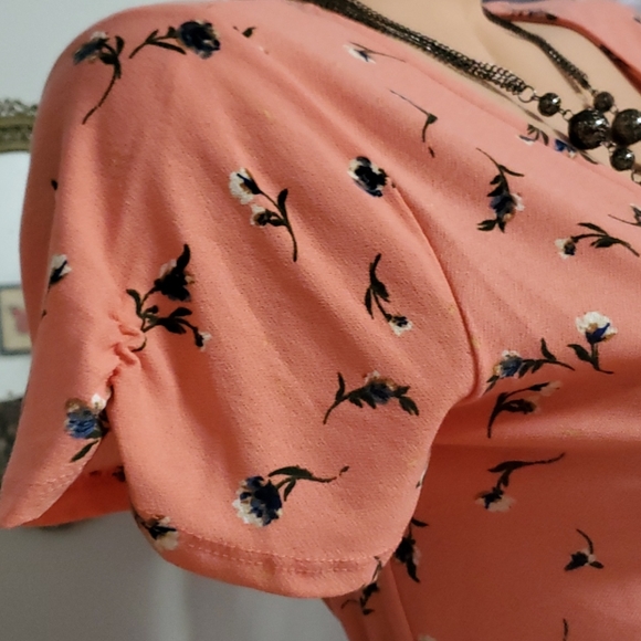 ONE DAY SALE 2023 Blush Floral Wrap Dress - Picture 4 of 12